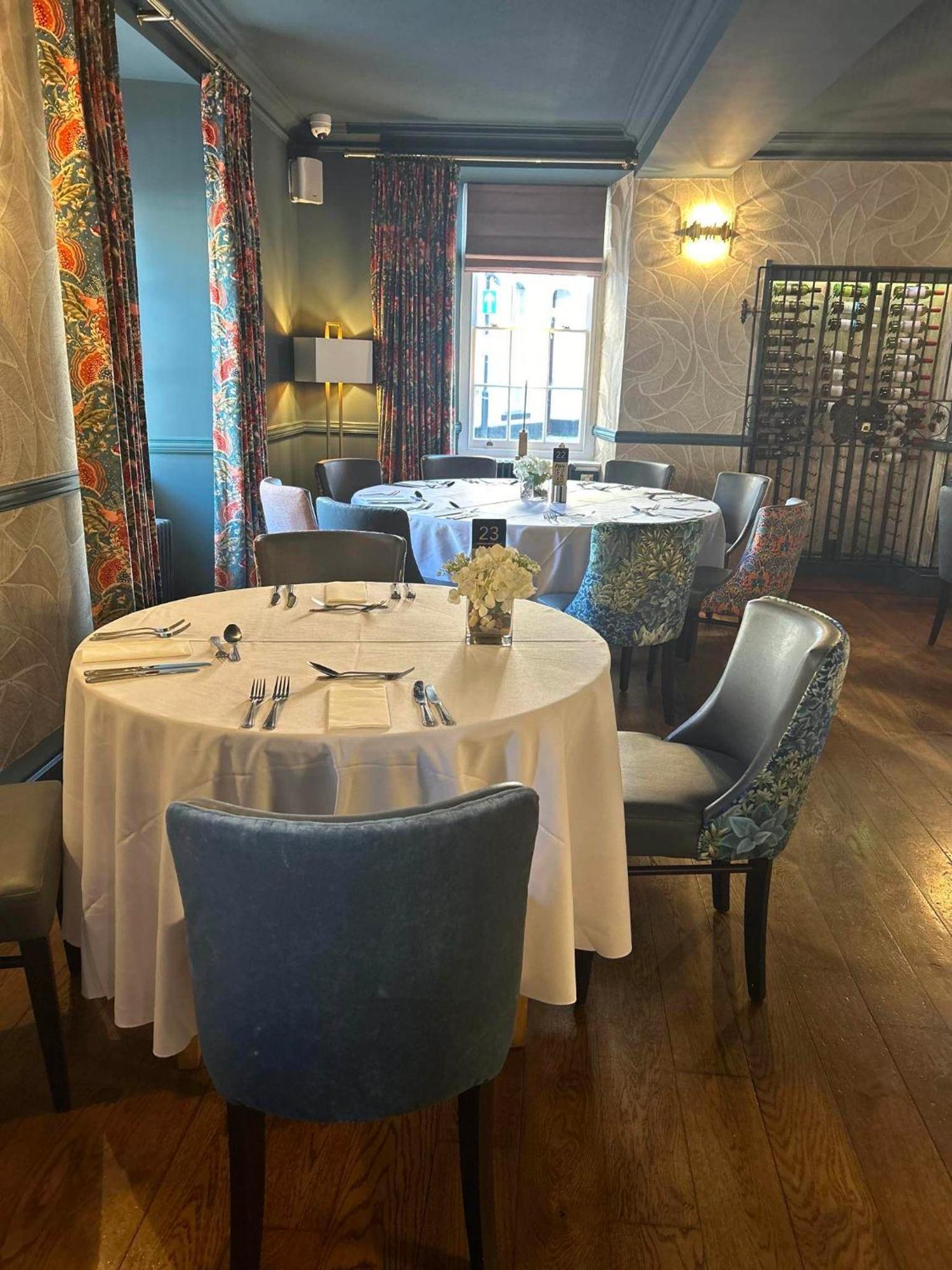 Three Salmons Hotel Usk Ngoại thất bức ảnh