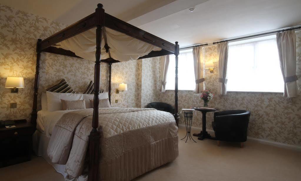Three Salmons Hotel Usk Ngoại thất bức ảnh