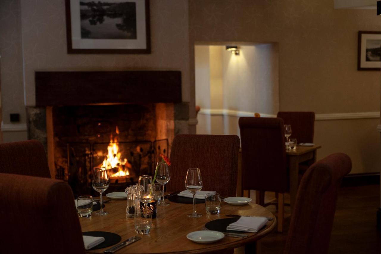 Three Salmons Hotel Usk Ngoại thất bức ảnh